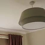 Hillcrest - 2 Bed Flat With Parking アパート ボウネス＝オン＝ウィンダミア